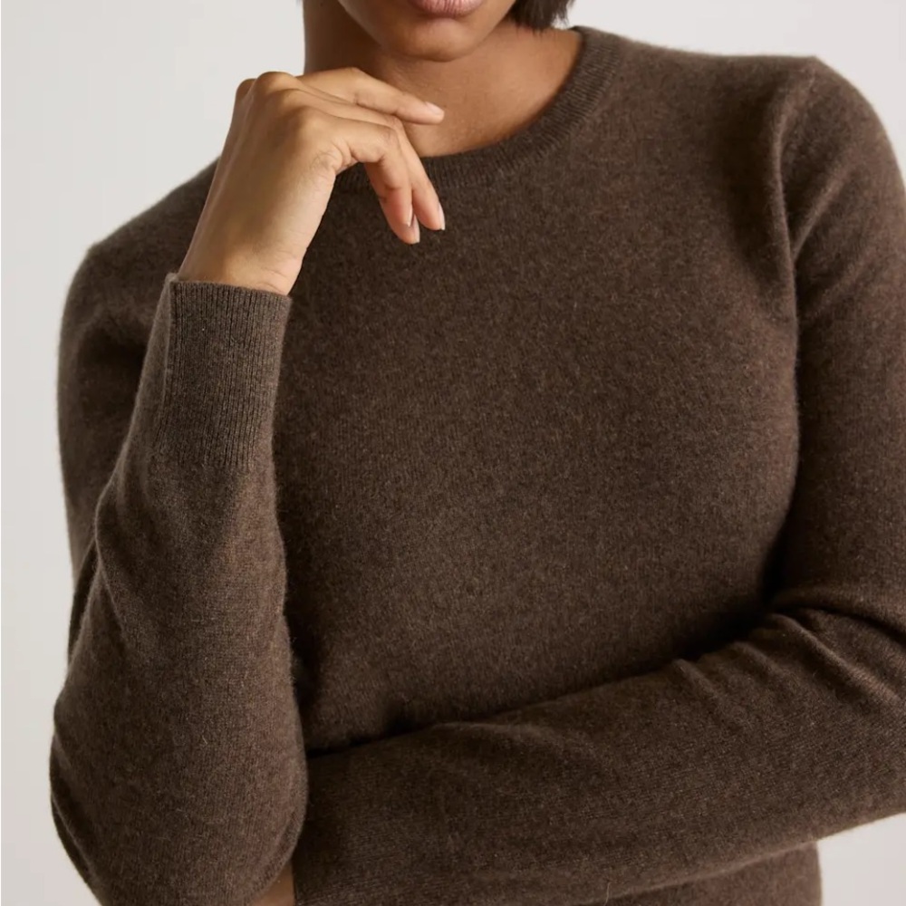 Quince Mongolian Cashmere Crewneck Sweater truffle brown size Sm never worn - Picture 2 of 7